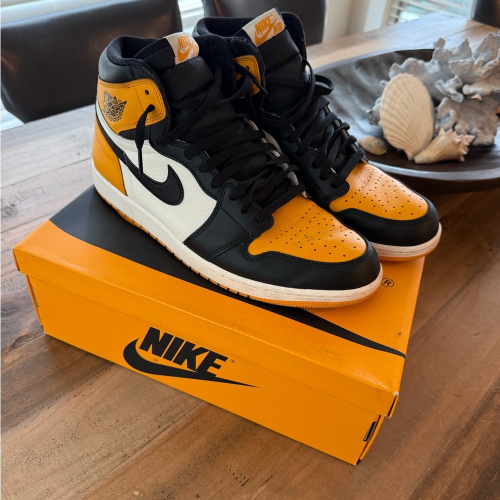 Jordan 1 Retro OG High Yellow Toe Size 14 Used